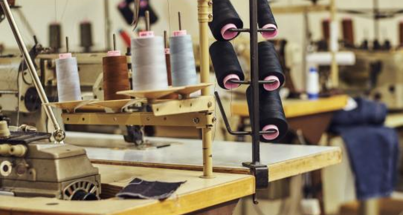 Швейное предприятие устраняет проблемы со складом: автоматизация кроя выявила узкие места производства