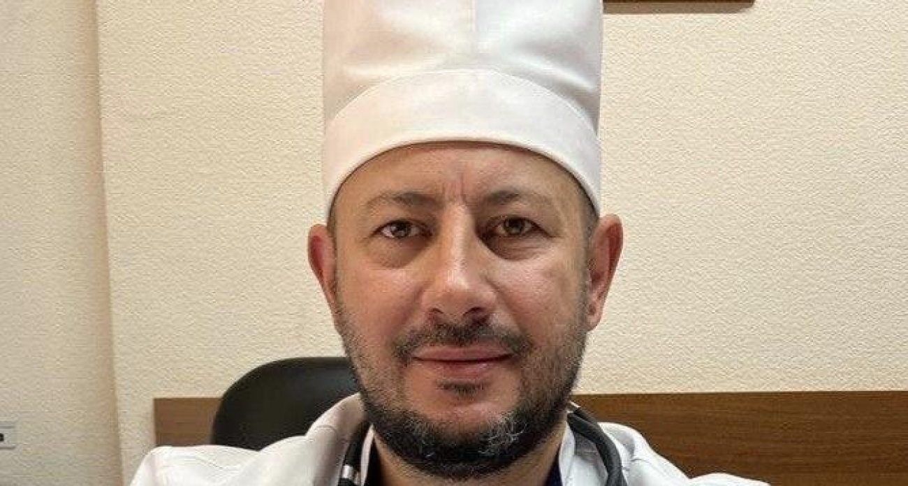 Хирург из Красноармейска получил медаль Луки Крымского из рук президента