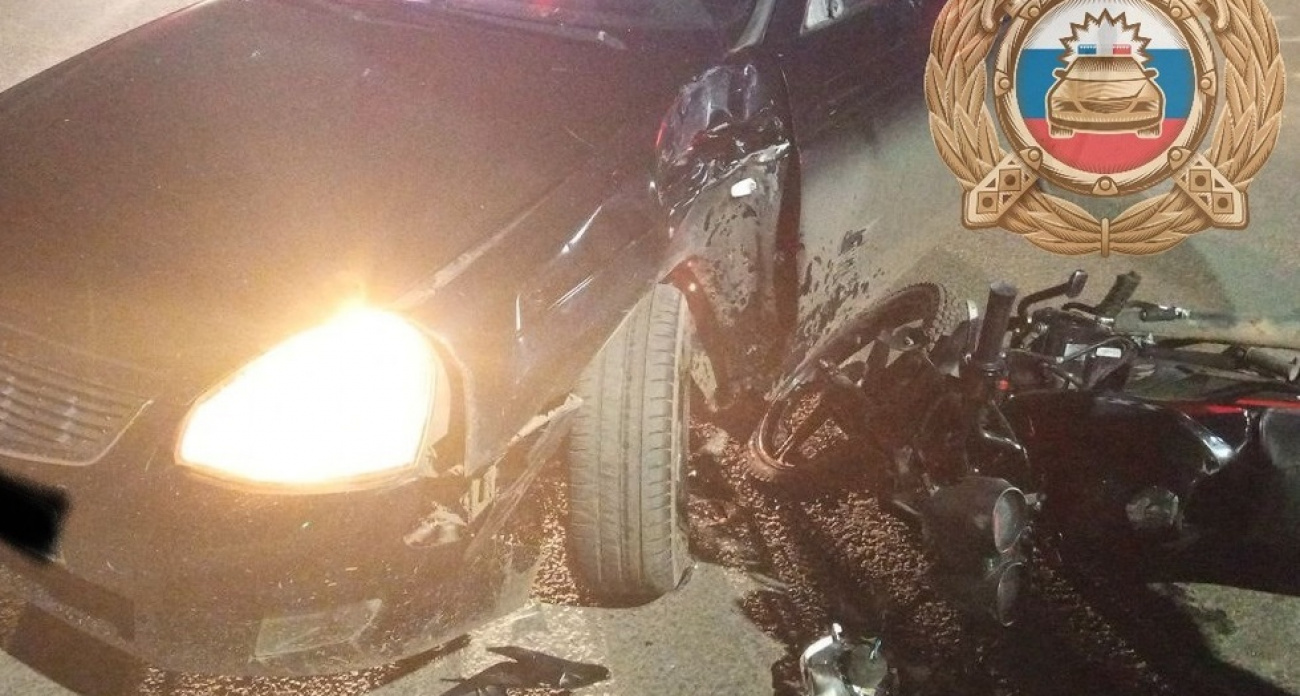 За день в Саратовской области три ДТП: 18-летняя девушка, пенсионер и школьник на мопеде попали под колеса