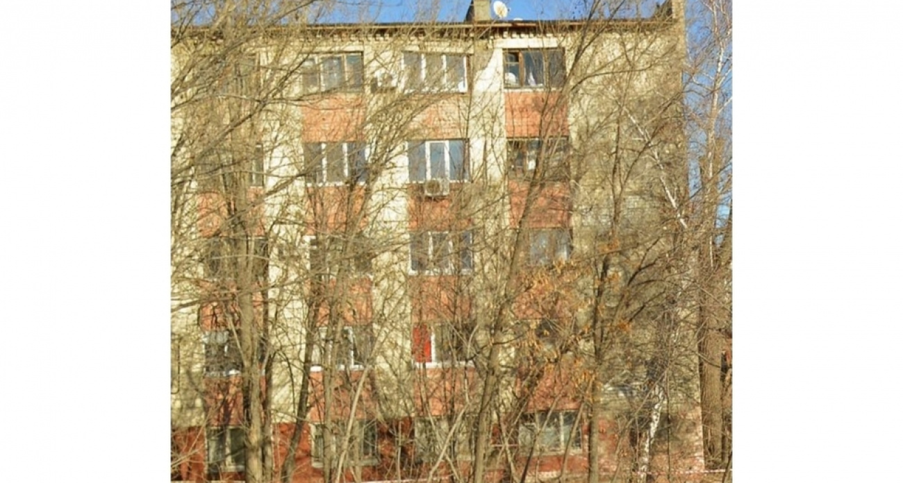 Предприниматель за 2,3 млн рублей спасет 43 жильцов от обрушения аварийного общежития (после сюжета НТВ возбудили уголовное дело)