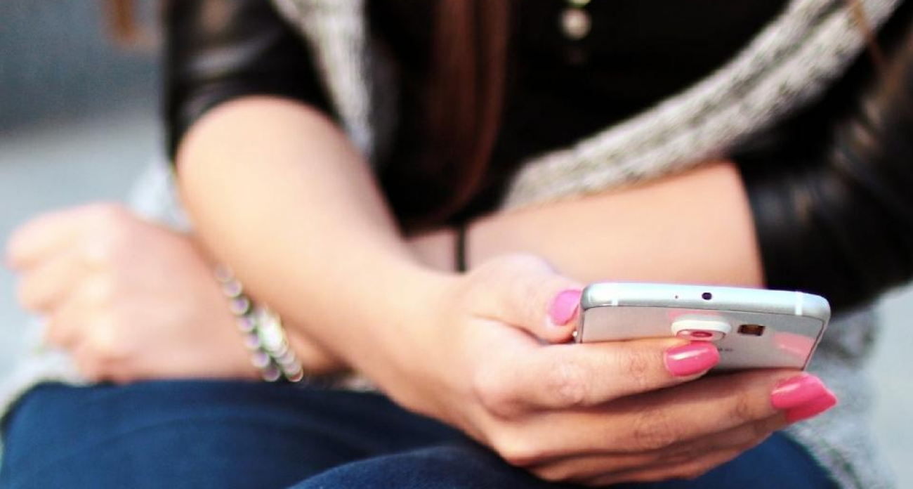 Энгельсская женщина потеряла 900 тысяч на схеме с лайками и маркетплейсом