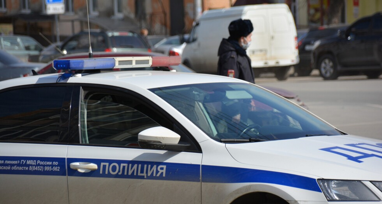 В Саратове участника массовой драки били ногами: работает группа быстрого реагирования