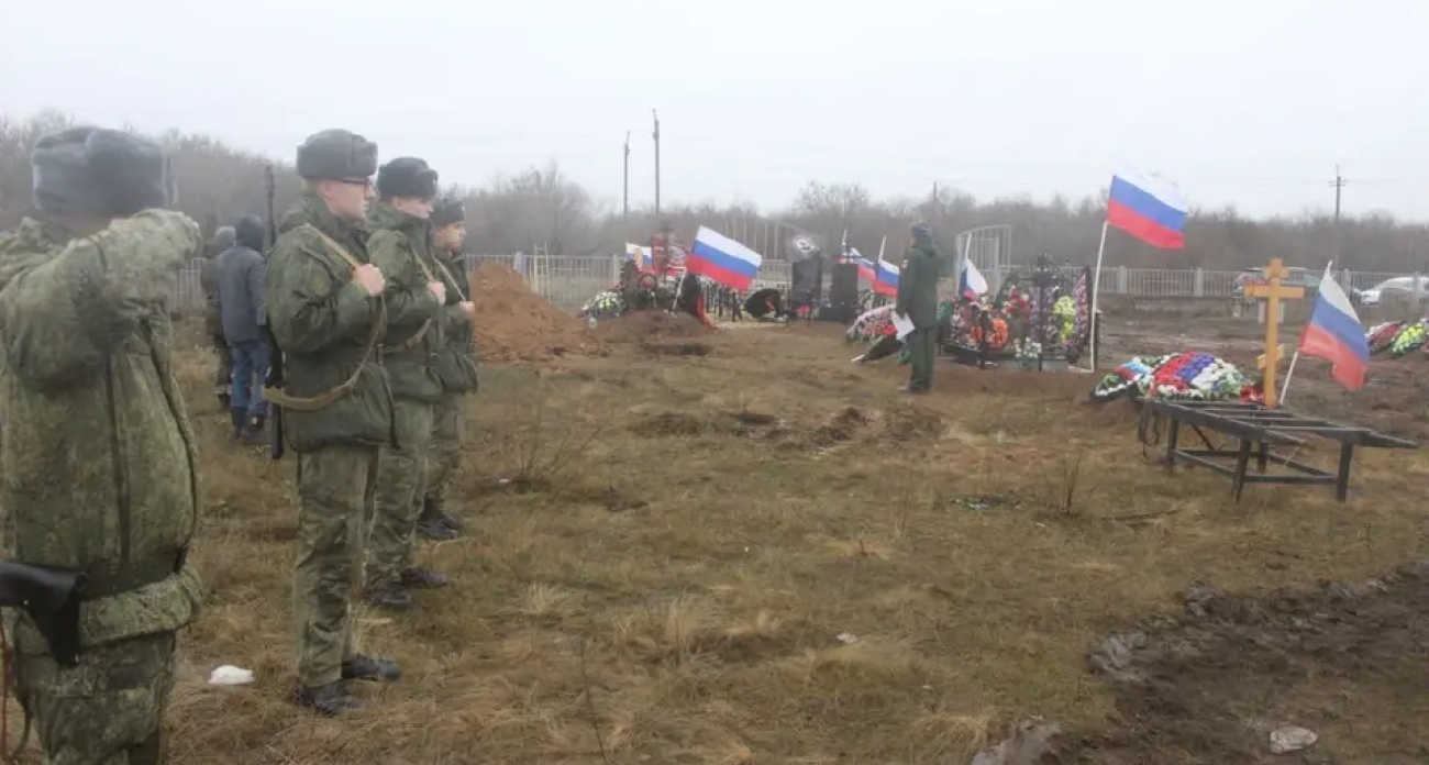 Федоровский район проводил в последний путь Сергея Авганяна на Аллее Героев