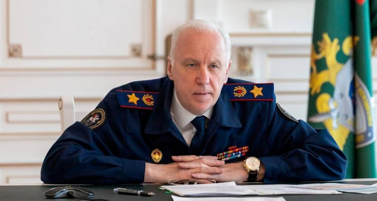 Жилой дом 1939 года в Энгельсе разрушается, а чиновники переносят расселение на 2027-й