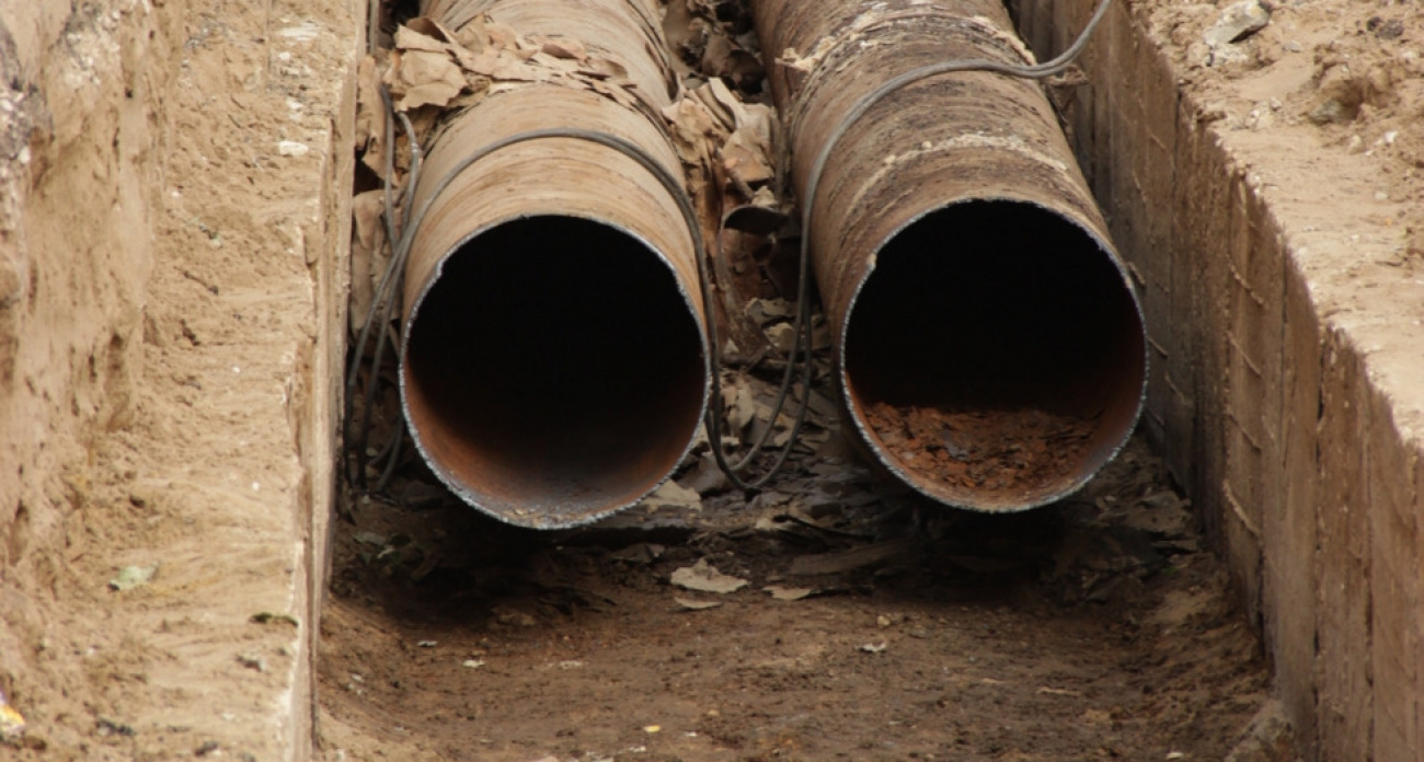 "Саратовводоканал" за 137,7 миллиона вскроет асфальт на пяти улицах города для замены водопроводов