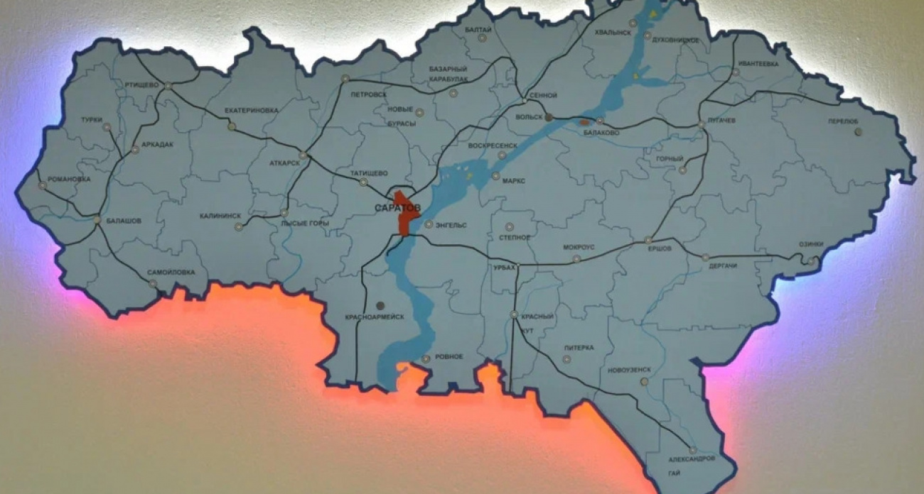 Саратовская область забирает у муниципалитетов 5 школ вместе с недостроенной ледовой ареной