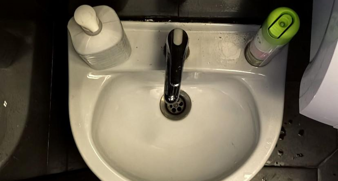 Без воды до полуночи: в Саратове обесточены четыре микрорайона и 35 улиц