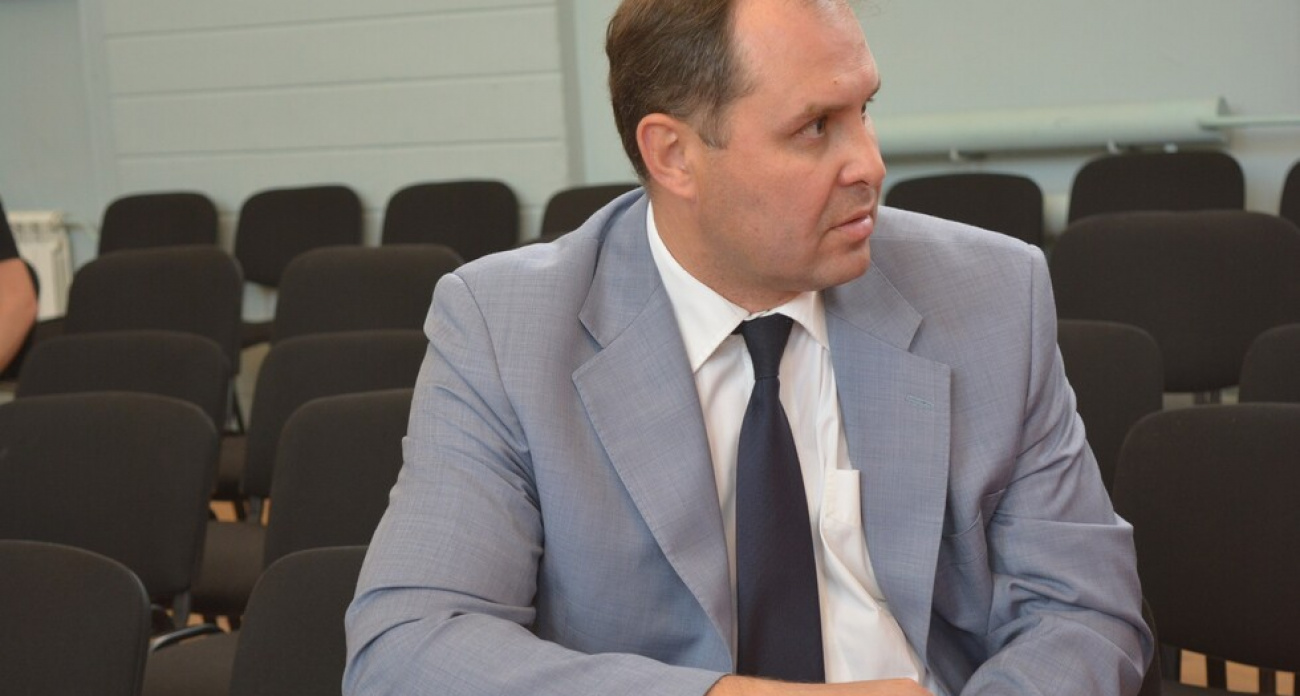 Руководитель ГИТ Саратовской области опроверг слухи об уходе, признав временный переезд в Пермский край