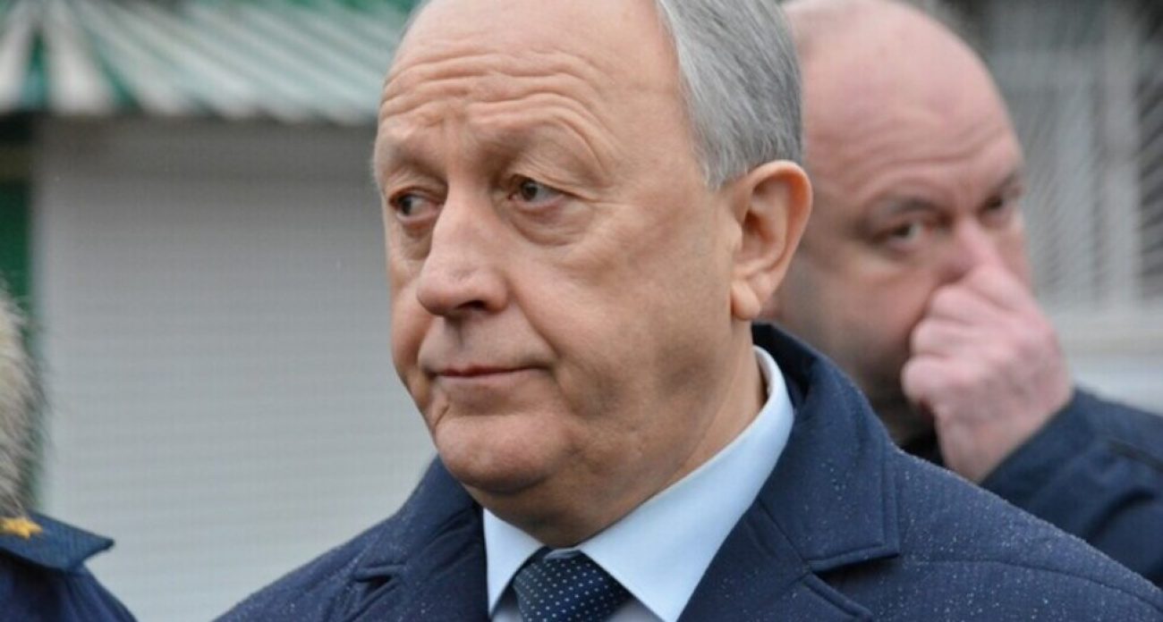 Саратовская дума арендует "Ладу Гранту" 2023 года для перевозок экс-губернатора Радаева