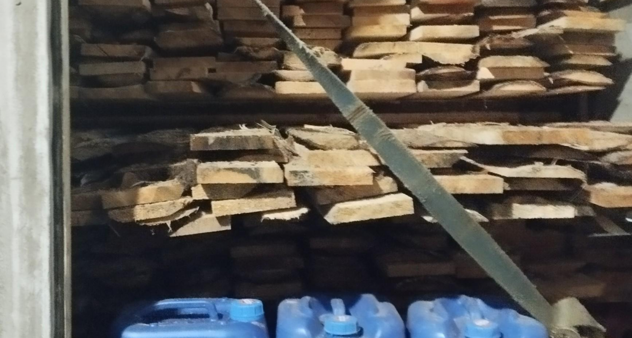 50 кубометров хвойных пиломатериалов развернули на границе с Казахстаном из-за поддельного сертификата