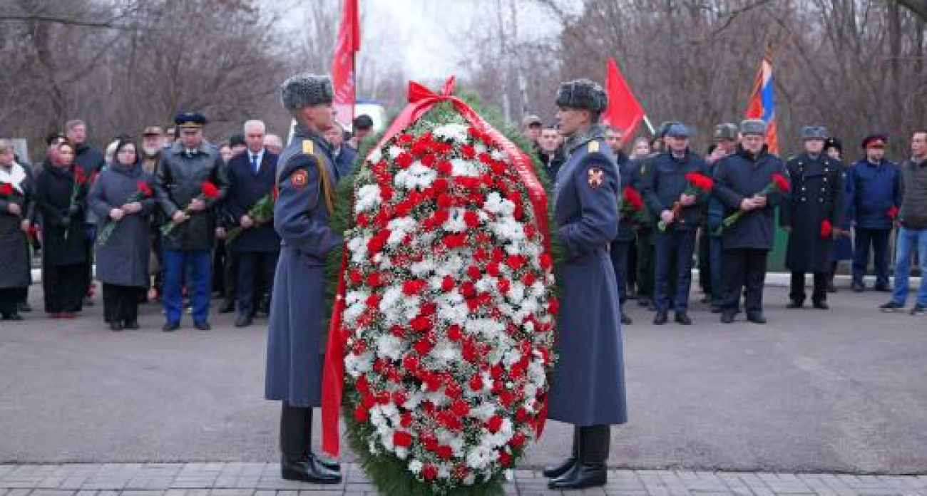 Бусаргин почтил память 8 тысяч безымянных героев перед обсуждением трёхлетнего бюджета