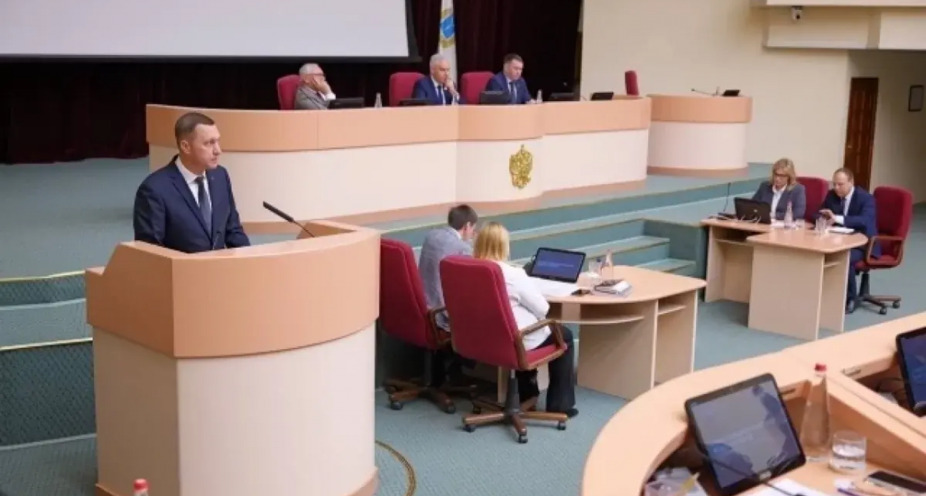 80 млрд на образование и медицину: Бусаргин увеличил дорожный фонд в 2,5 раза