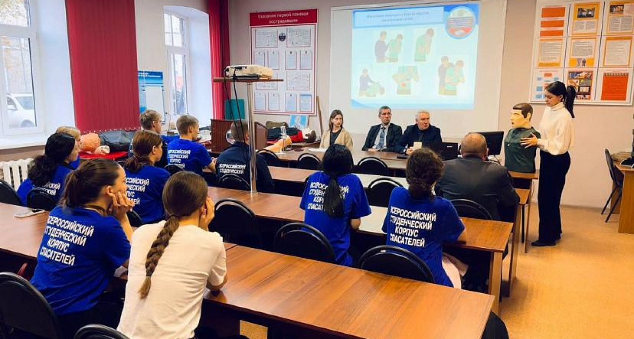 Саратовский центр готовит спасателей: 60 программ и система 112