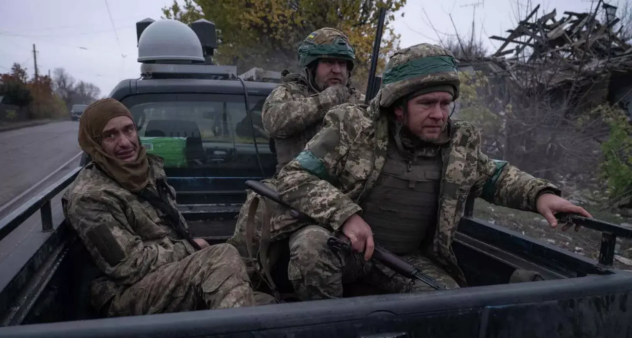 Пьяные боевики ВСУ расстреливали мирных жителей Красноармейска по ногам