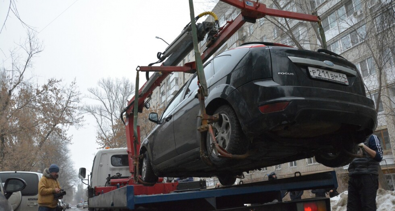 Минтранс раскрыл адреса всех 19 штрафстоянок Саратовской области: полный список с телефонами