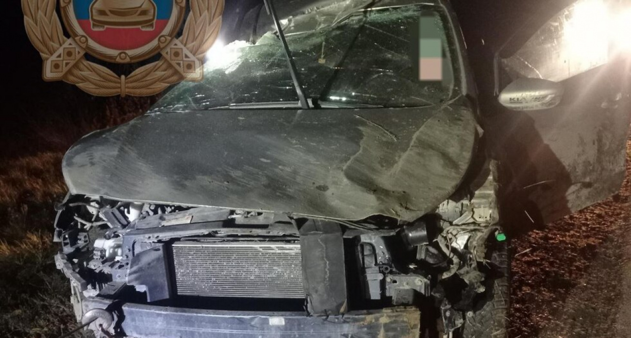 38-летняя женщина опрокинула Kia Ceed у села Сухой Отрог — пассажир в больнице