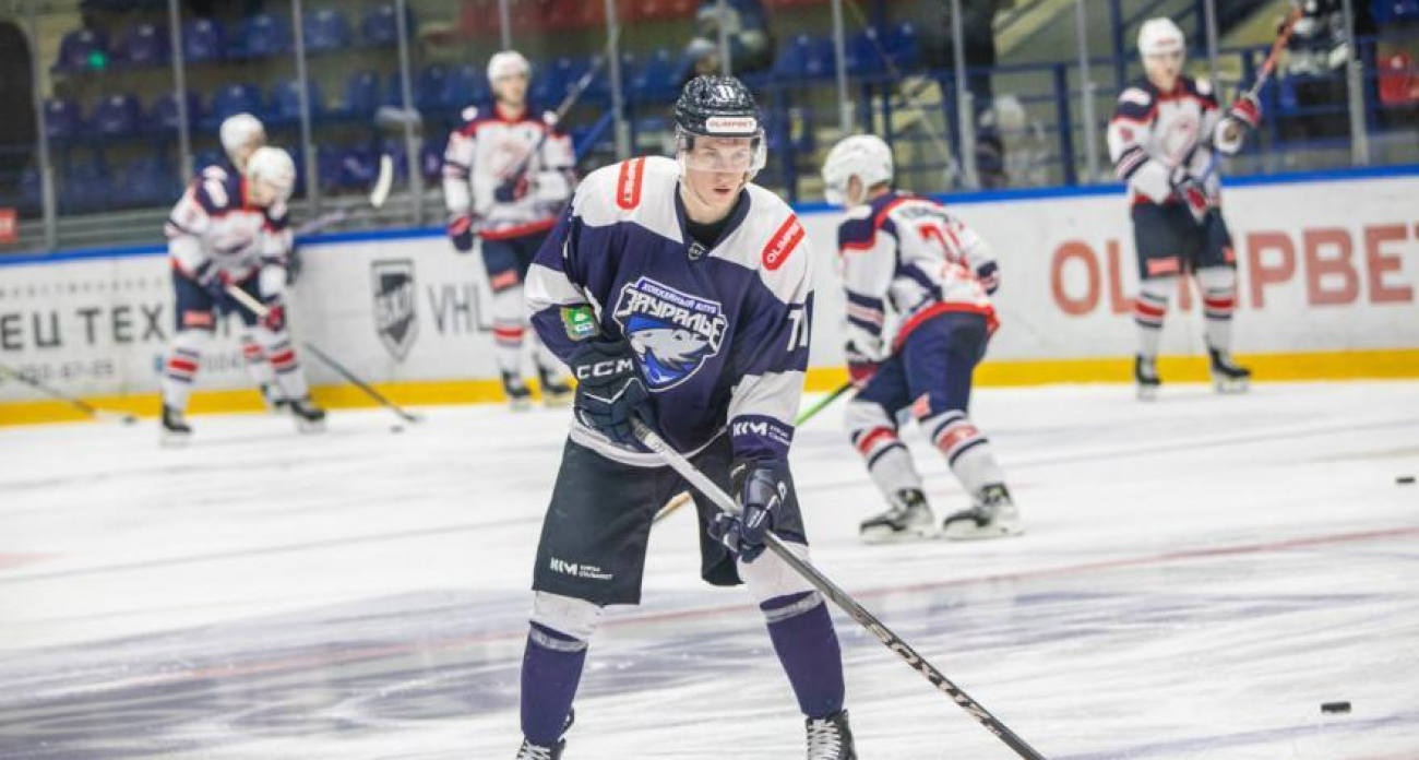 «Зауралье» проиграло «Кристаллу» 2:1 в домашней серии