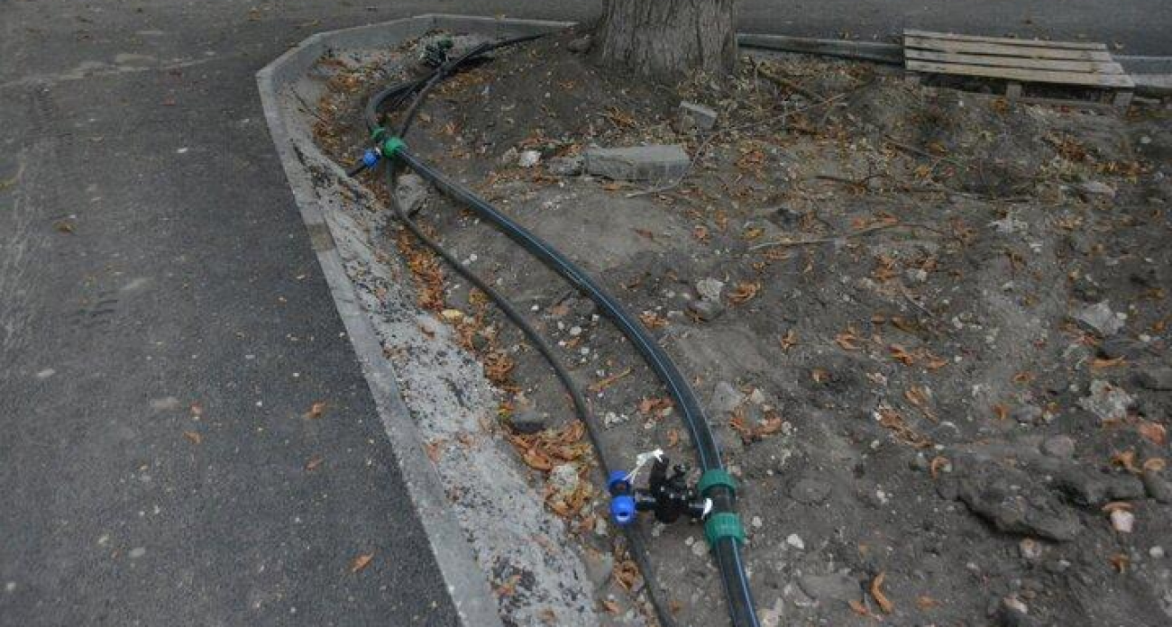 1,3 миллиона рублей на спешку: в Саратове срочно укладывают трубы в парке перед праздниками