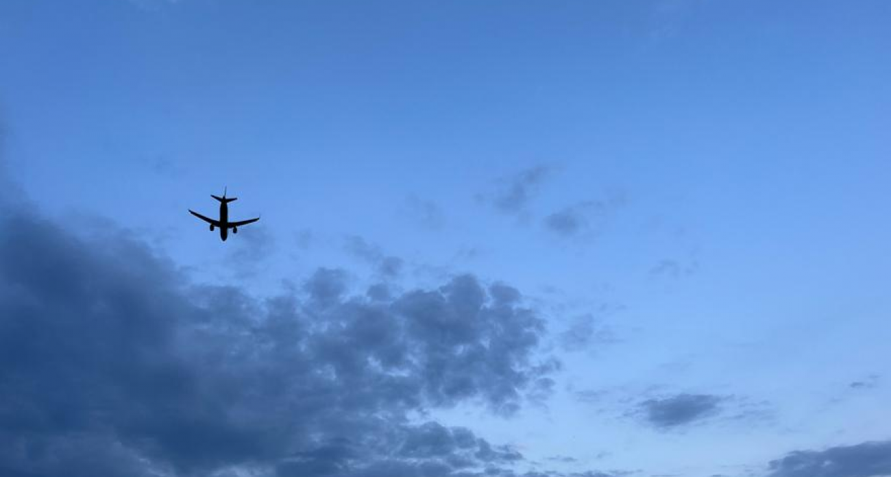 Рейс «Победы» из Саратова задержан: закрыты все три московских аэропорта