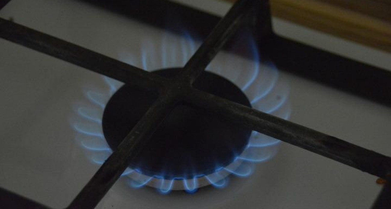 В Саратове отключили газ в доме после атаки 28 дронов: два погибших