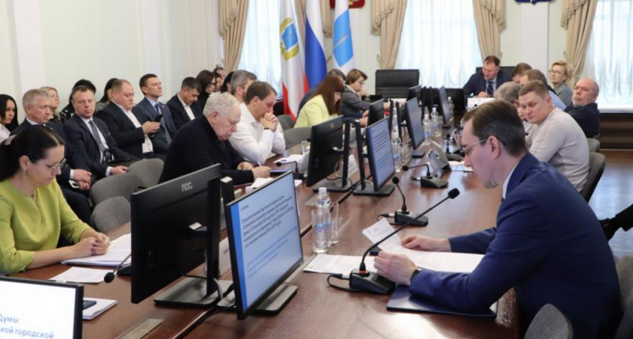 Саратов потратит 2,8 млрд на 16 трамваев и коммунальные сети