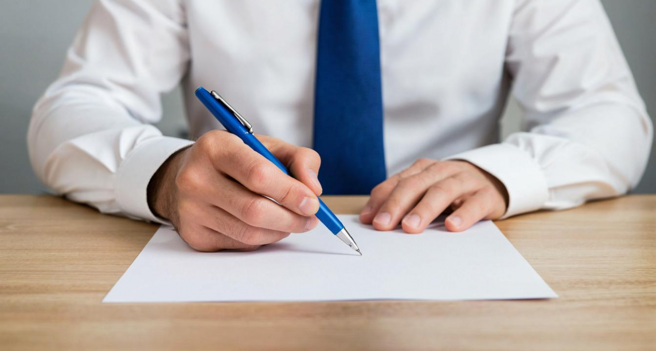 Торговля, общепит и грузоперевозки: три сферы сохранят патент при доходе до 20 млн рублей