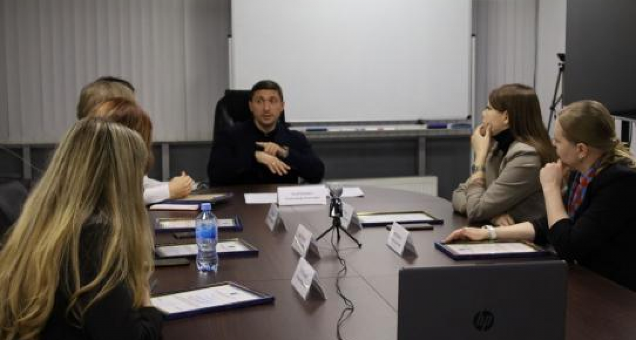 Саратов привлекает студентов на заводы через промышленный туризм