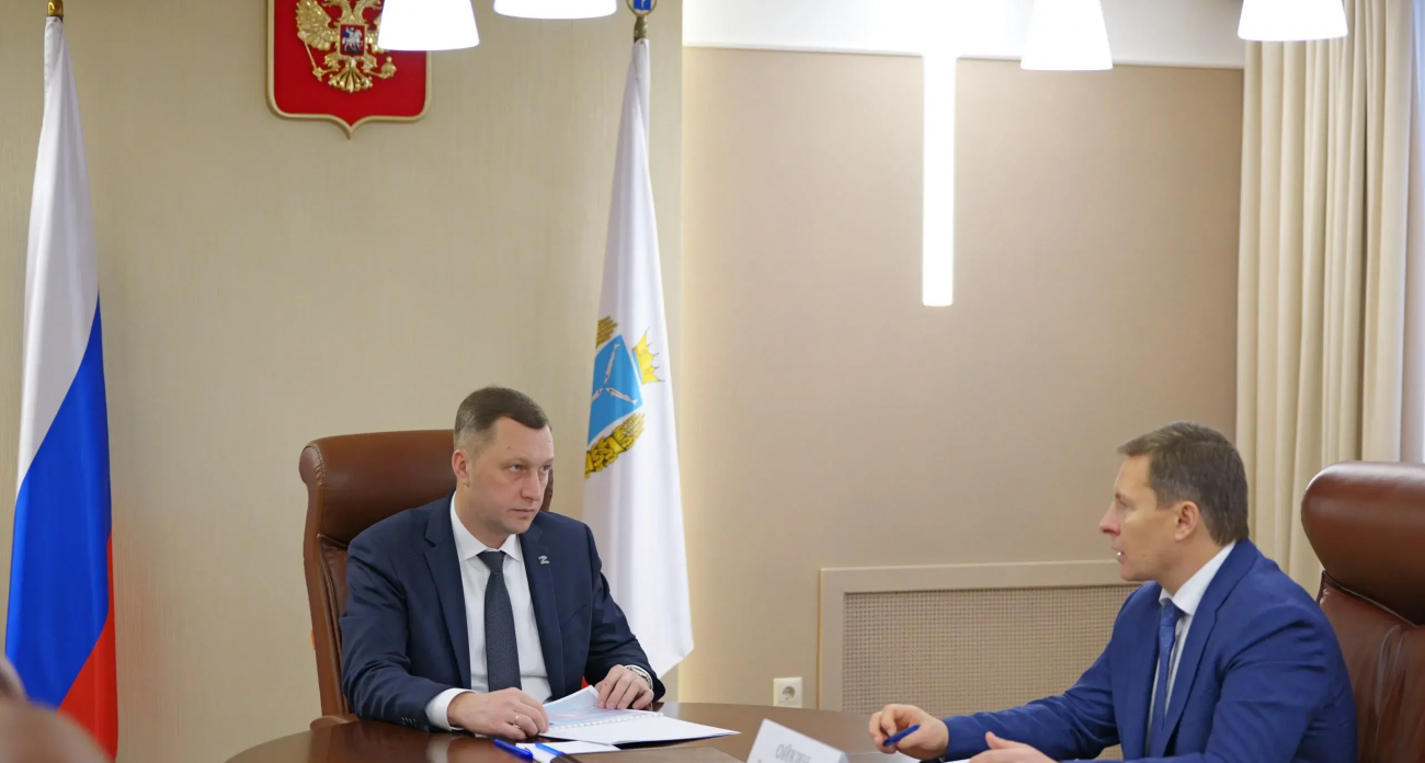 Бусаргин требует повысить зарплаты: «Облкоммунэнерго» нанял 200 человек