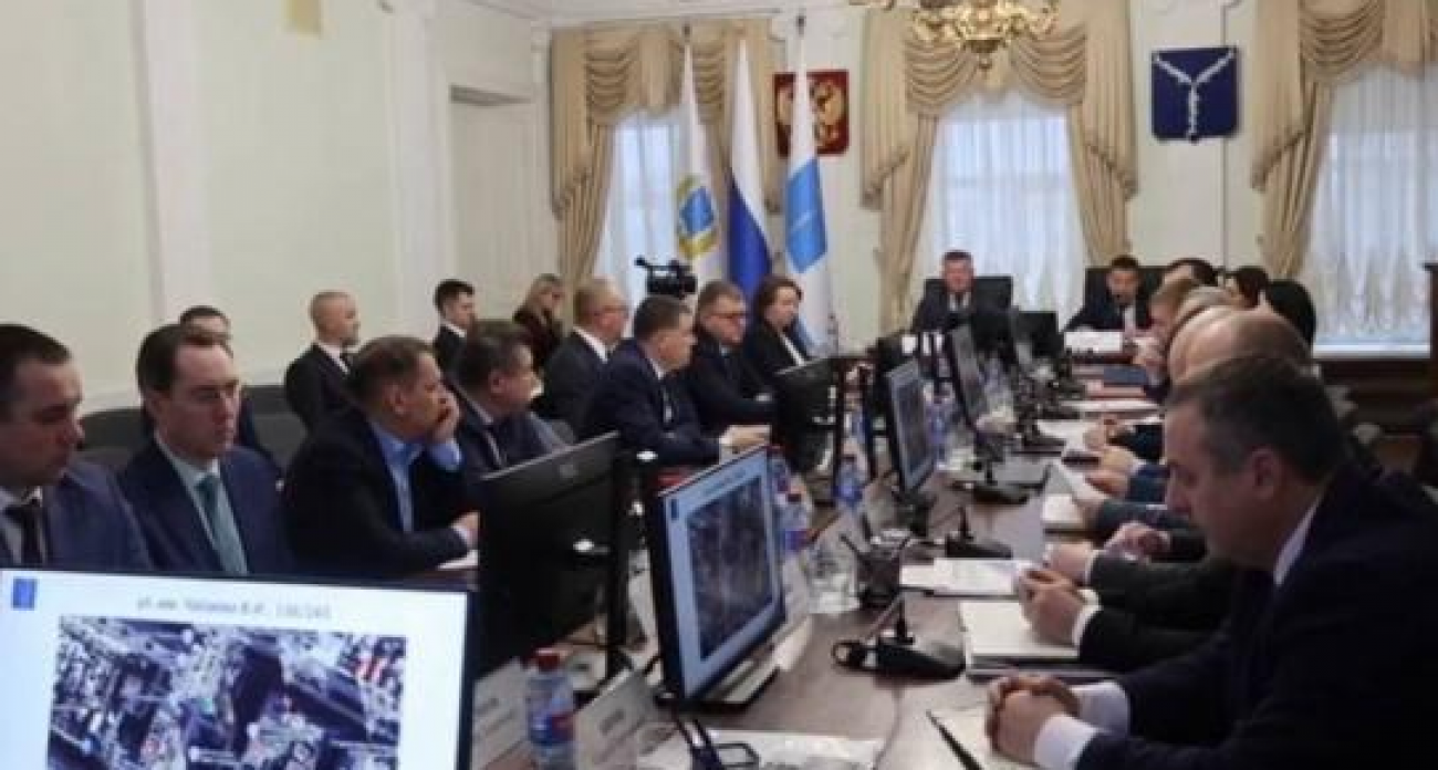 Исаев запретил отпуска: все службы Саратова на круглосуточное дежурство до Нового года