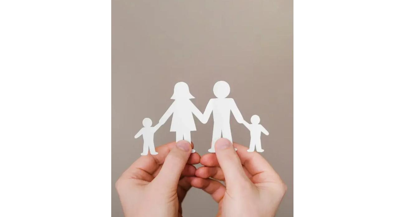 Скидка 50% на поезда и вычеты до 450 тысяч: что изменилось для семей в 2025