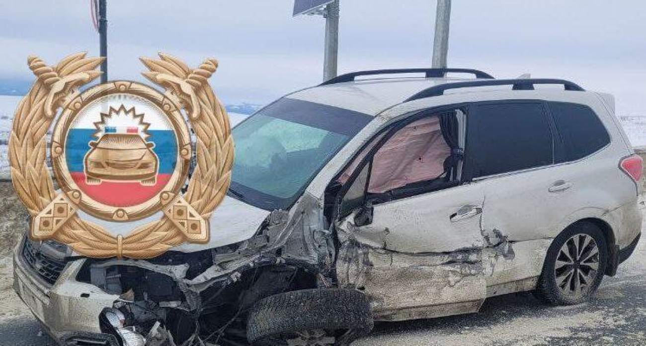 Subaru и Geely столкнулись у поворота на Алексеевку: трое в больнице