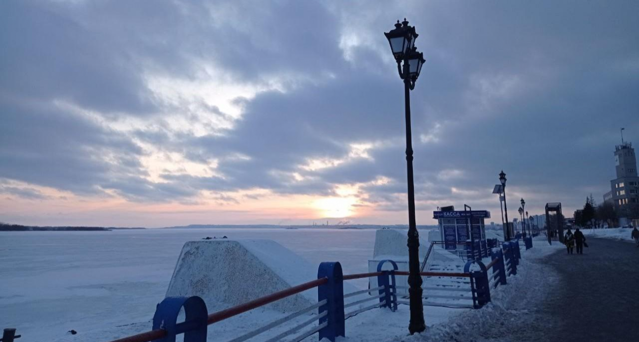 Саратовцам объяснили, как вернуть налог за три года через Госуслуги с электронной подписью