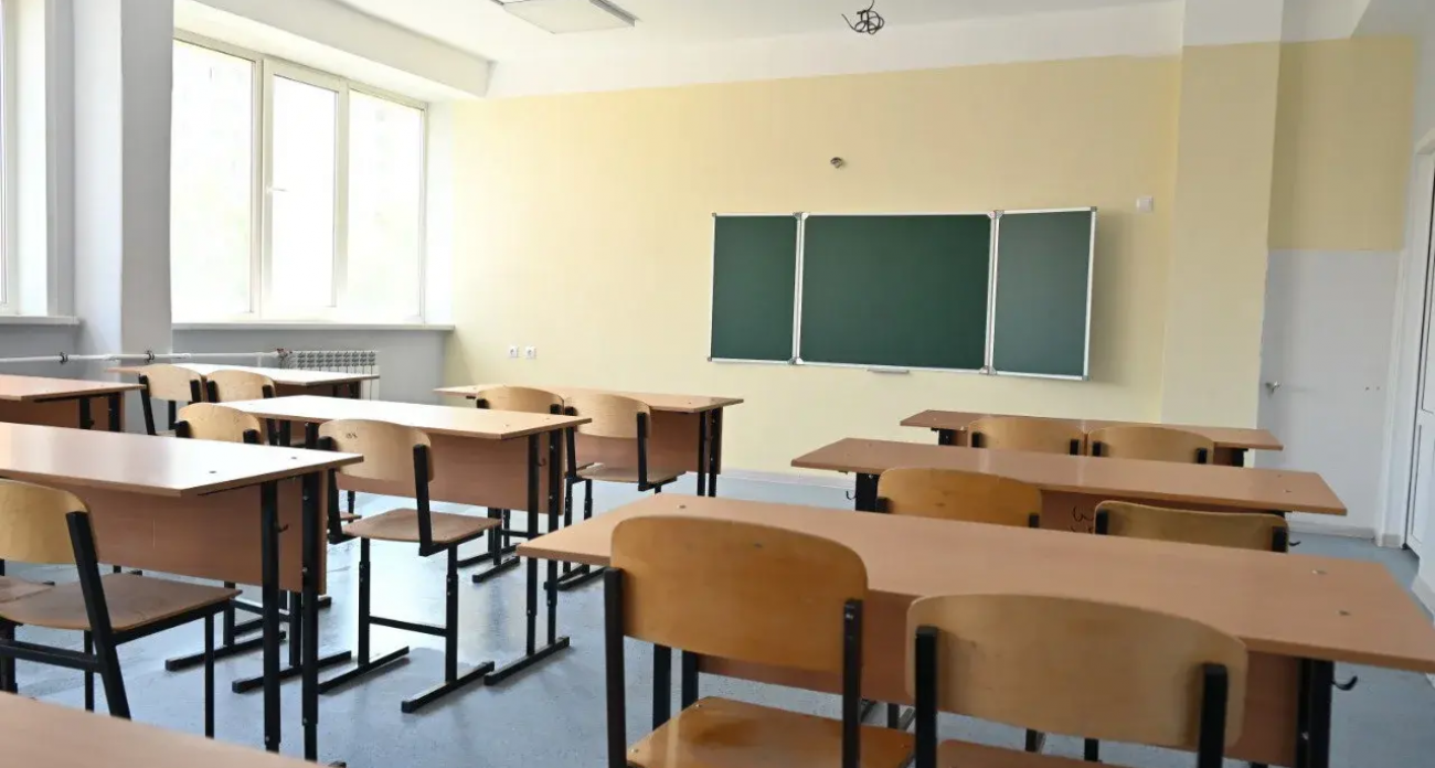 Две школы с бассейнами и экотропой на 2600 мест: Саратов избавляется от второй смены