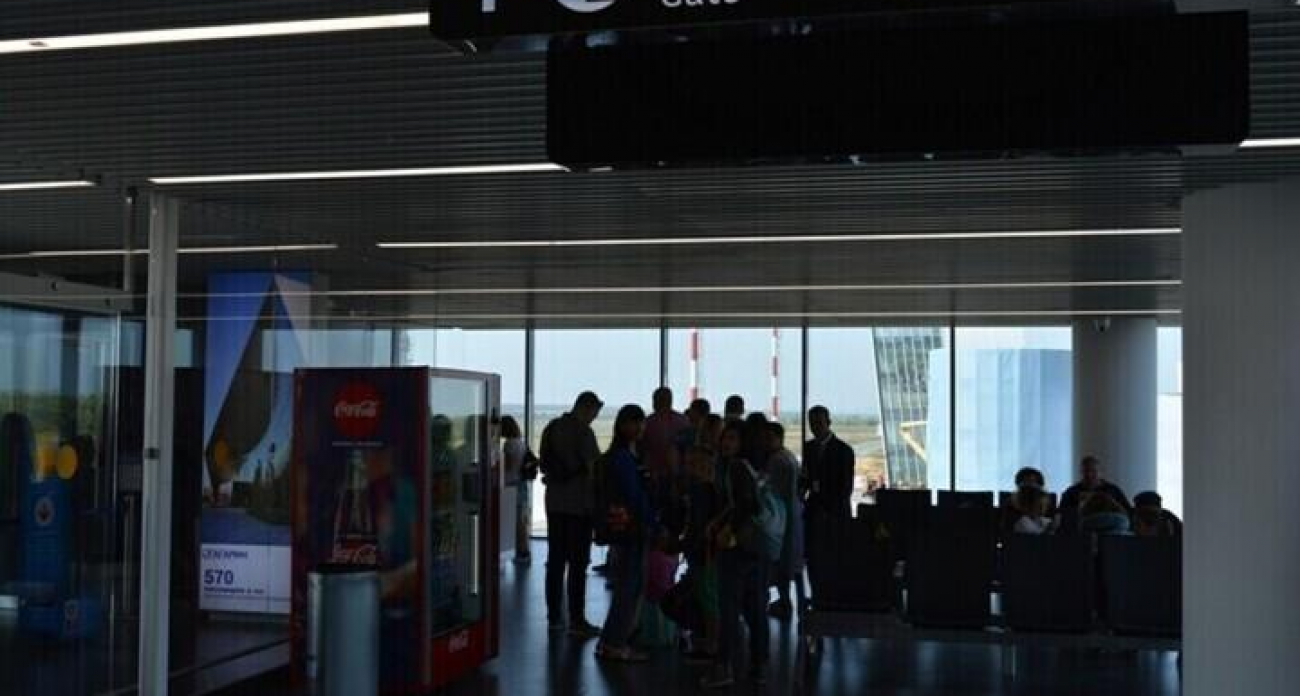 Глобальный сбой в системах бронирования: сотрудники аэропорта «Гагарин» вынуждены регистрировать пассажиров вручную