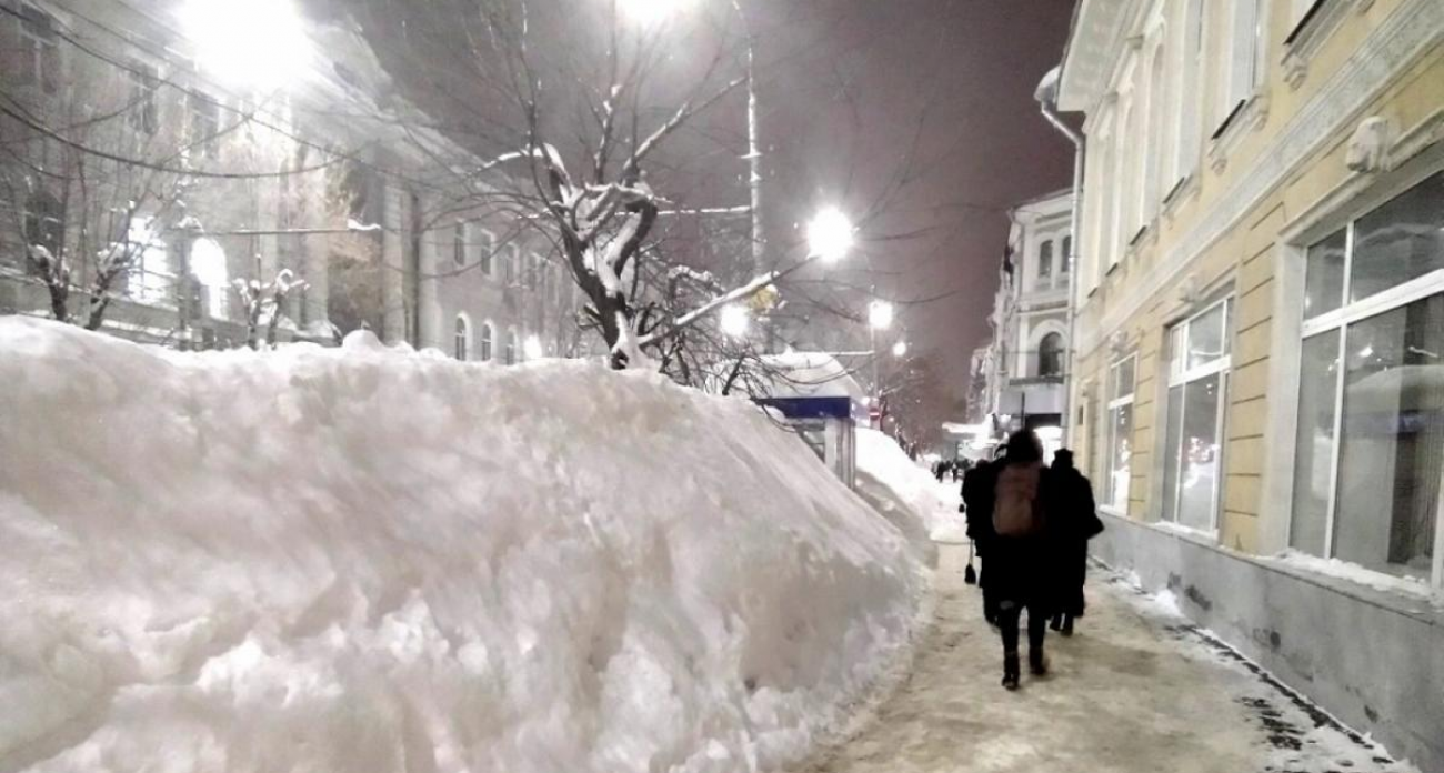 «Температурные качели» и многодневные снегопады: на Саратовскую область надвигается мощный циклон