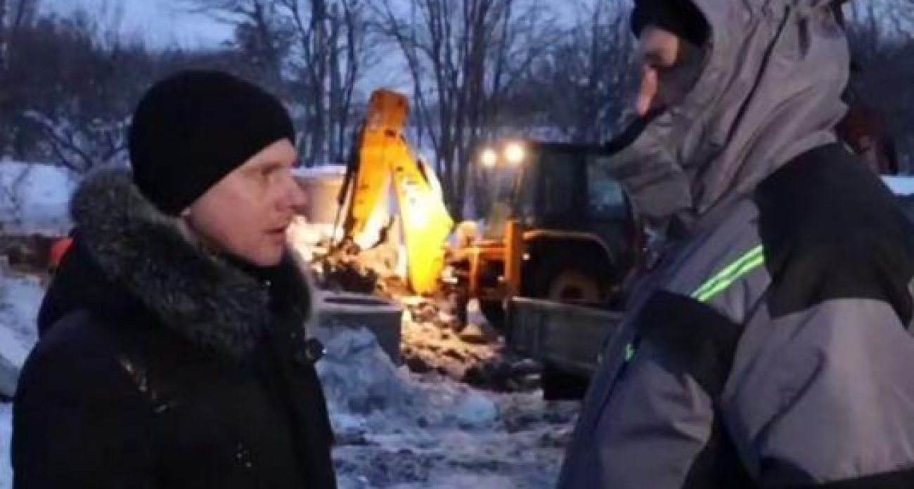 Авария на водопроводе: специалисты спасли весь город от засухи, оставив без воды лишь Солнечный