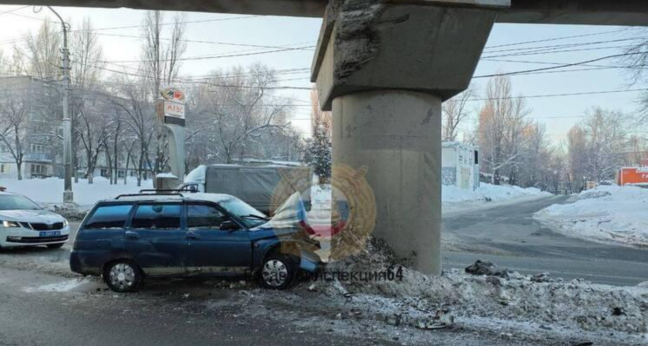Кровавая статистика: 285 погибших и более 3000 раненых в ДТП Саратовской области за год