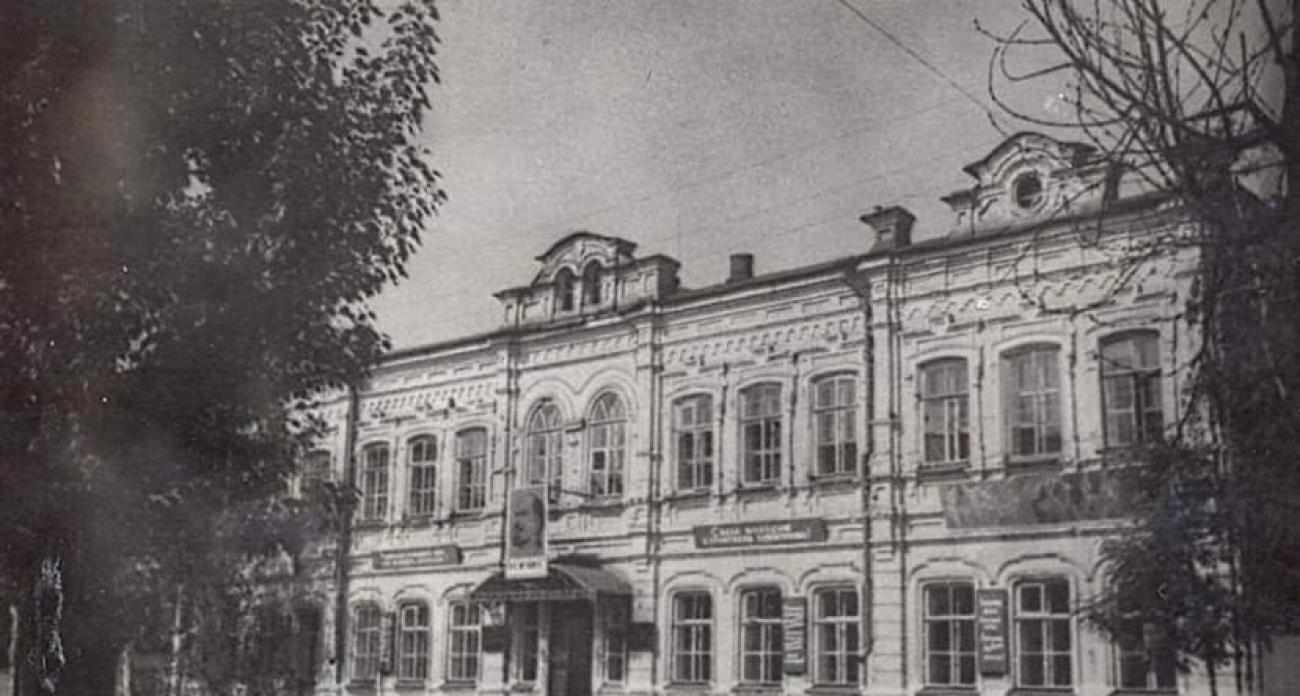 От духовного училища до эвакогоспиталя: в Петровске создают музейную комнату с уникальными артефактами XIX века