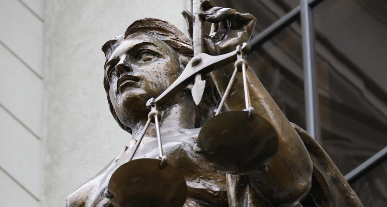 Верховный суд поставил точку: водитель с «солями» в моче останется без прав, несмотря на отсутствие признаков опьянения