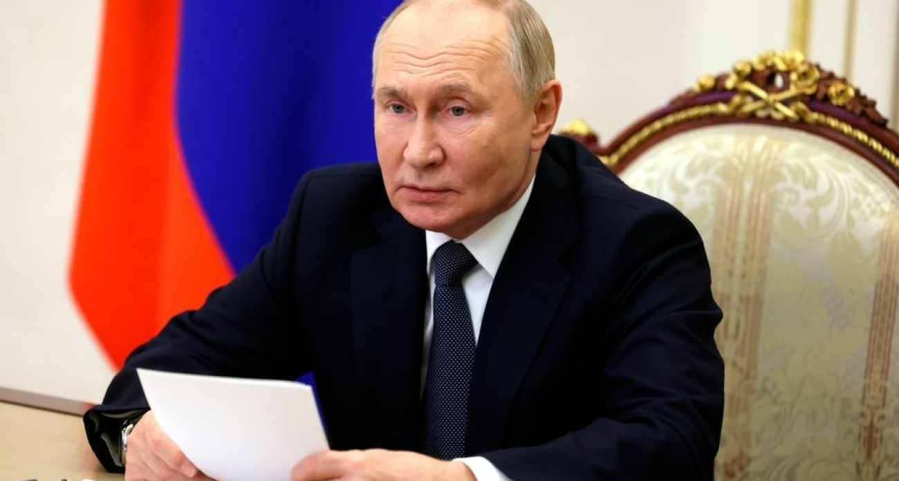 Путин наградил трех саратовцев: декан СГУ и транспортники получили почетные звания