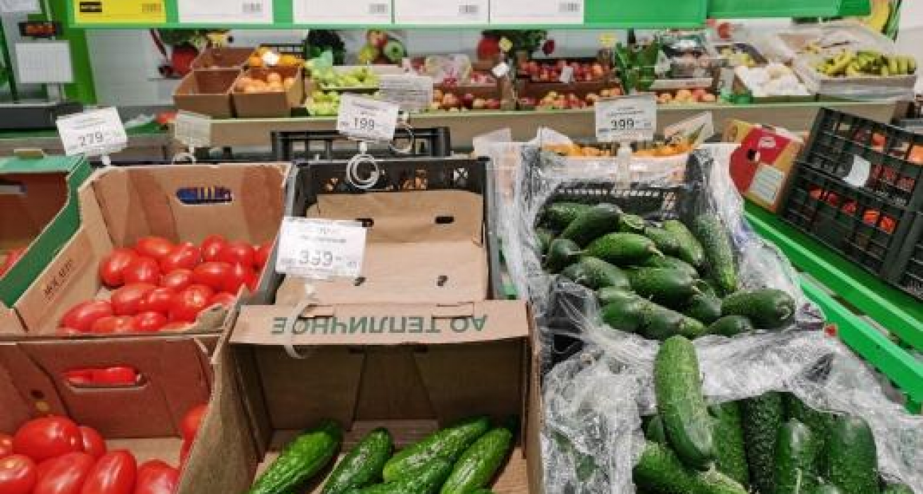 Дороже ананасов: цены на огурцы взлетели на 111%, достигнув рекордных 600 рублей за килограмм