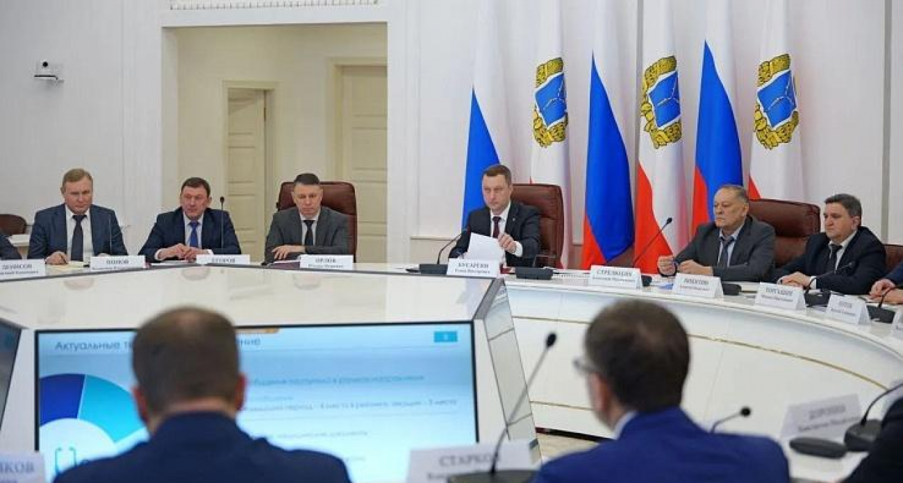 Губернатор Бусаргин объявил войну снежным крышам: в области начинаются масштабные рейды против опасной наледи