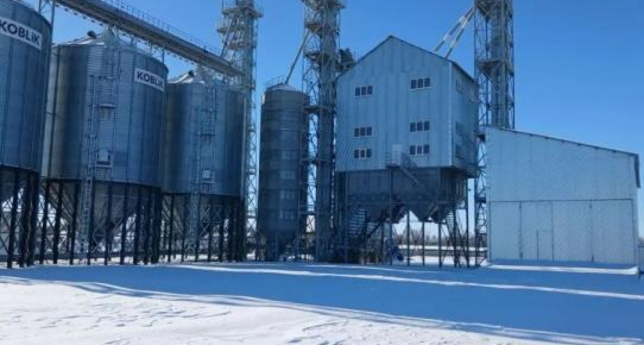 Зерновой прорыв: в Ершовском районе запустили комплекс за 250 млн рублей с мощностью 160 тонн зерна в час