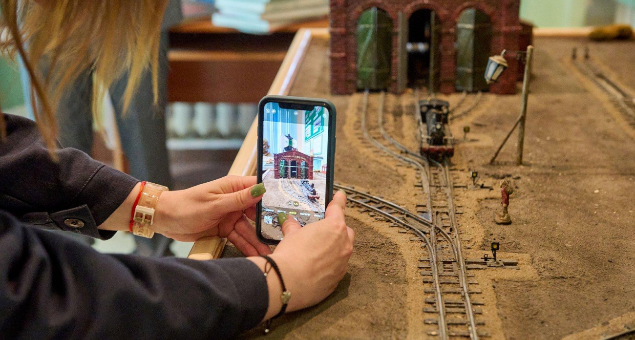 1000 раритетов и 35 лет труда одного машиниста: загляните в легендарное прошлое саратовского депо