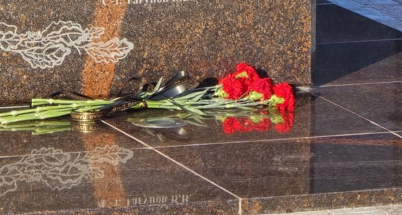 «Навсегда в списках героев»: Ершовский район прощается с Константином Галкиным, не вернувшимся из зоны СВО