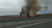 В Гагаринском районе Саратова зафиксирован пожар на поле