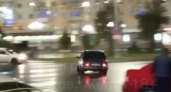 В Саратове нашли водителя, устроившего дрифт на Привокзальной площади