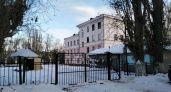 К пяти школам Саратова пристроят новые корпуса для борьбы с двухсменным обучением