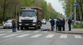В Саратове КамАЗ сбил женщину на улице Луговой