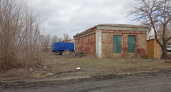 В Калининске продают муниципальный участок с постройками за 2,7 млн рублей